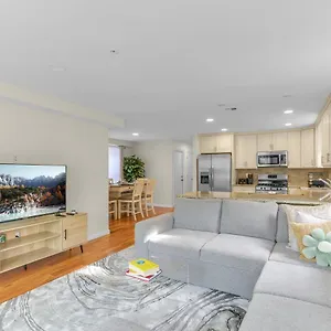 Cozy 3br Apt With Easy Access To Nyc And Seton Hall , Newark United States