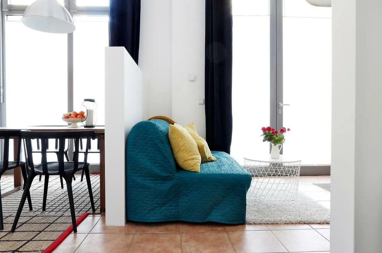 Swine By Rockchair Apartments L Superhost Status L Cozy Family & Business Flair In City Center 